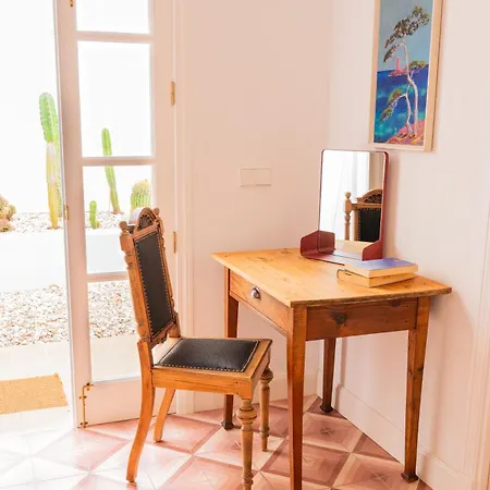 3a Ease Of Living Hotel