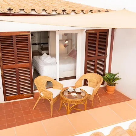 ホテル 3a Ease Of Living シウタデリャ